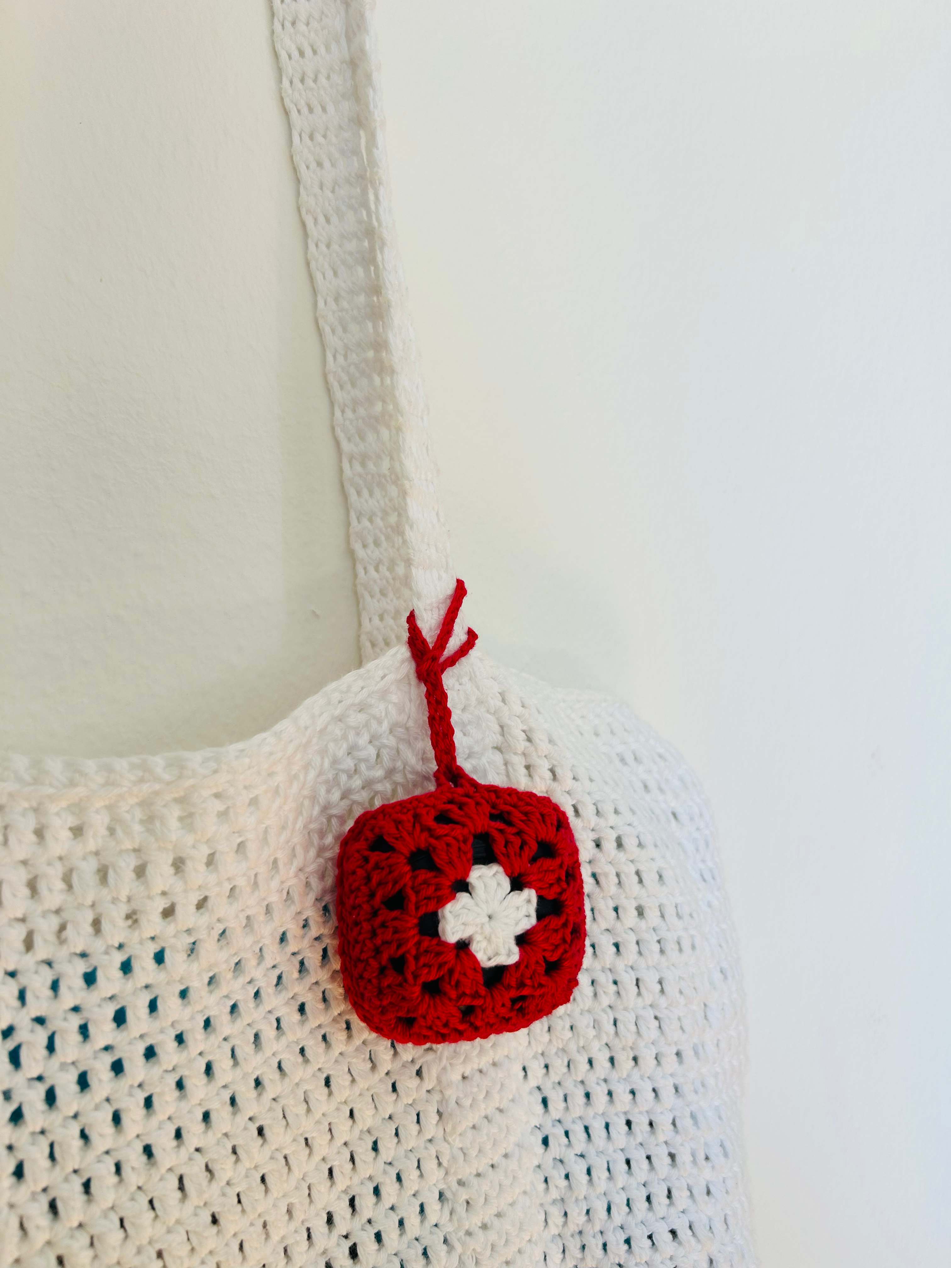 Earbuds Holder Swiss Flag