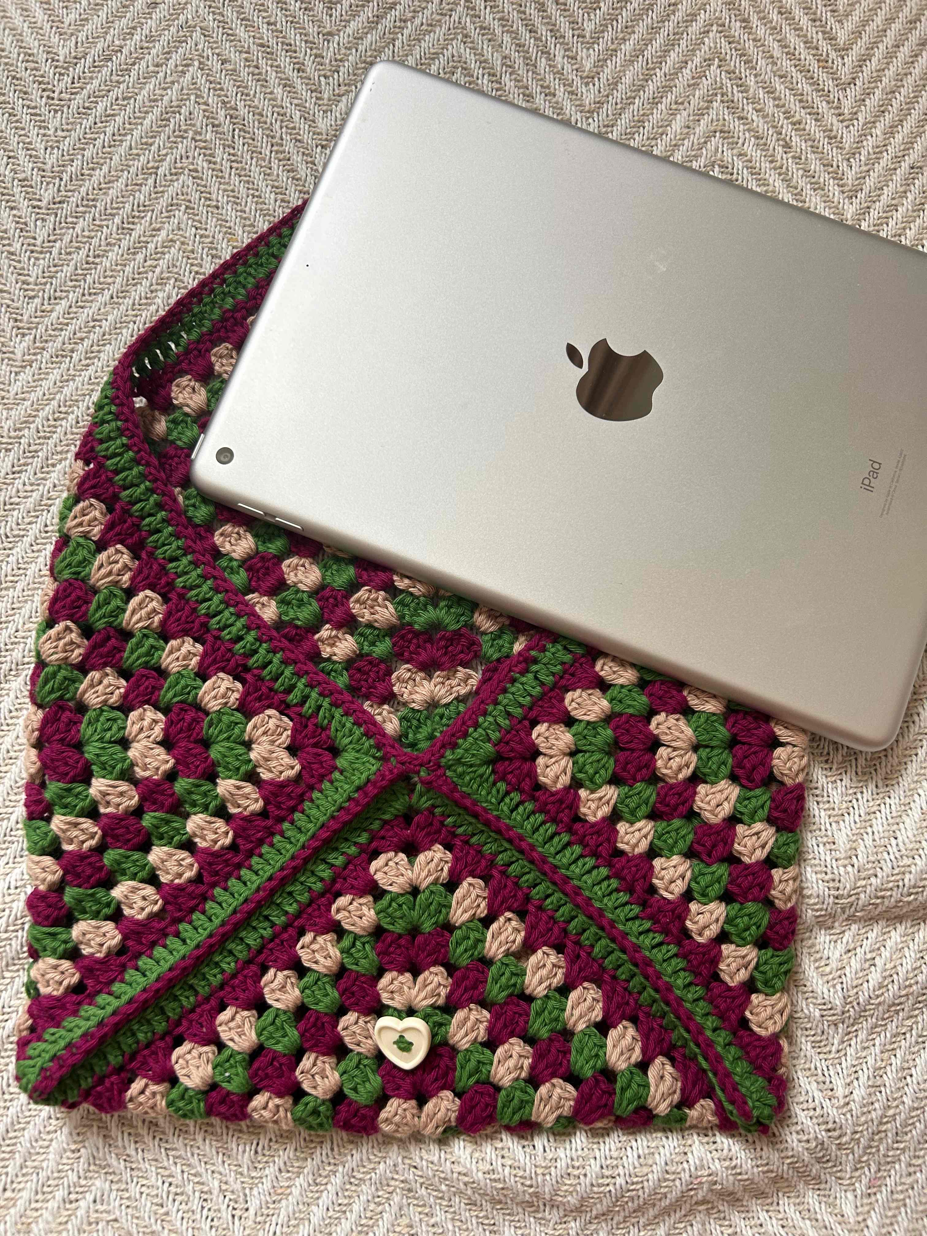 Crochet Tablet Case thumbnail 2