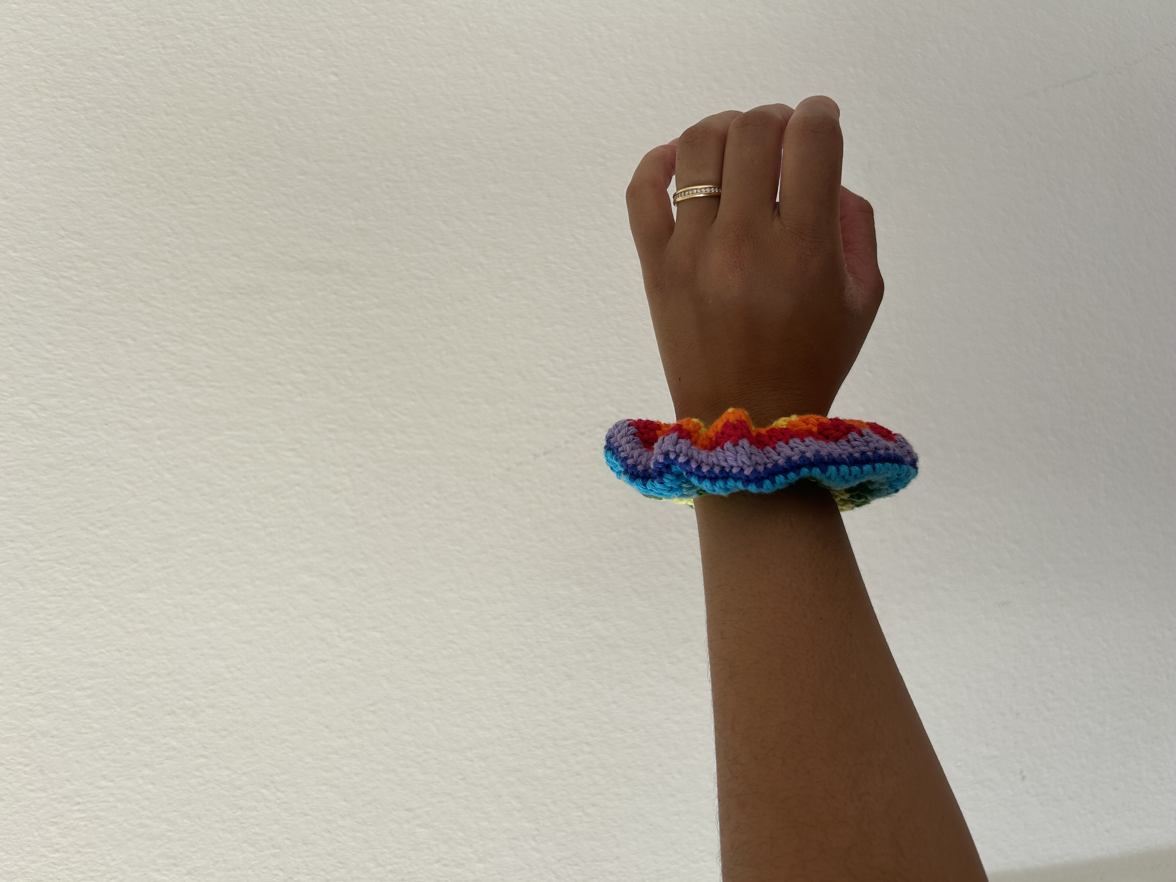 Crochet Scrunchies thumbnail 4